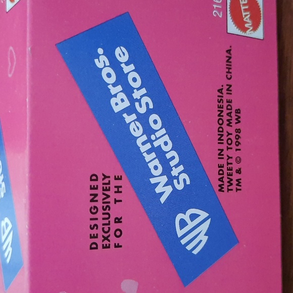 VTG.  1998. UNOPENED.  Warner Bros Studio BARBIE LOVES TWEETY - Picture 6 of 6